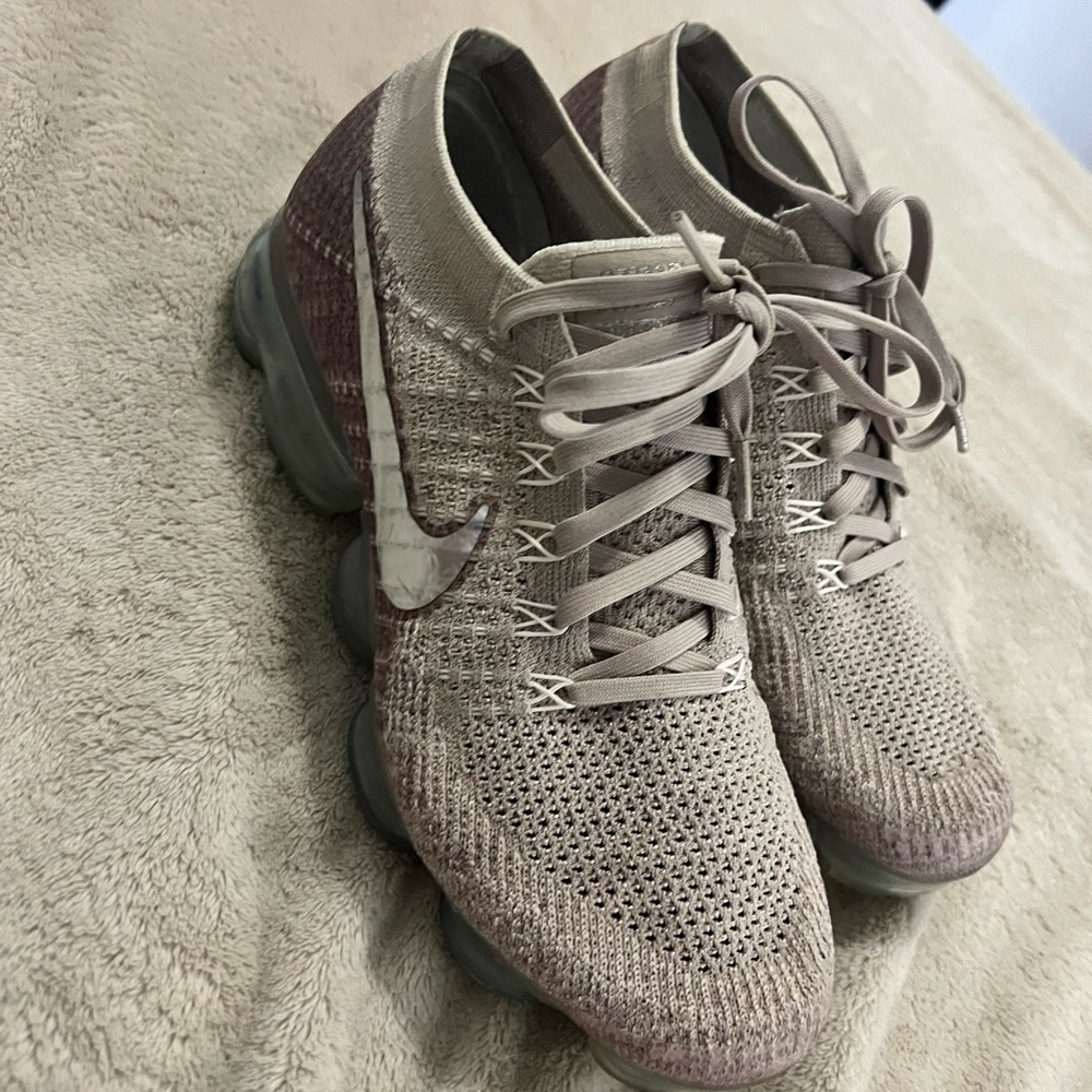Nike vapor max sneakers